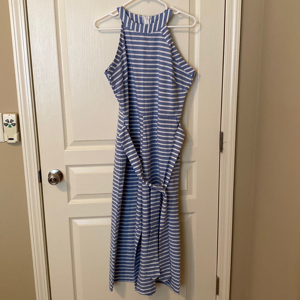 🎉HP🎉 Halter Belted Jumpsuit w/pockets - Picture 2 of 5